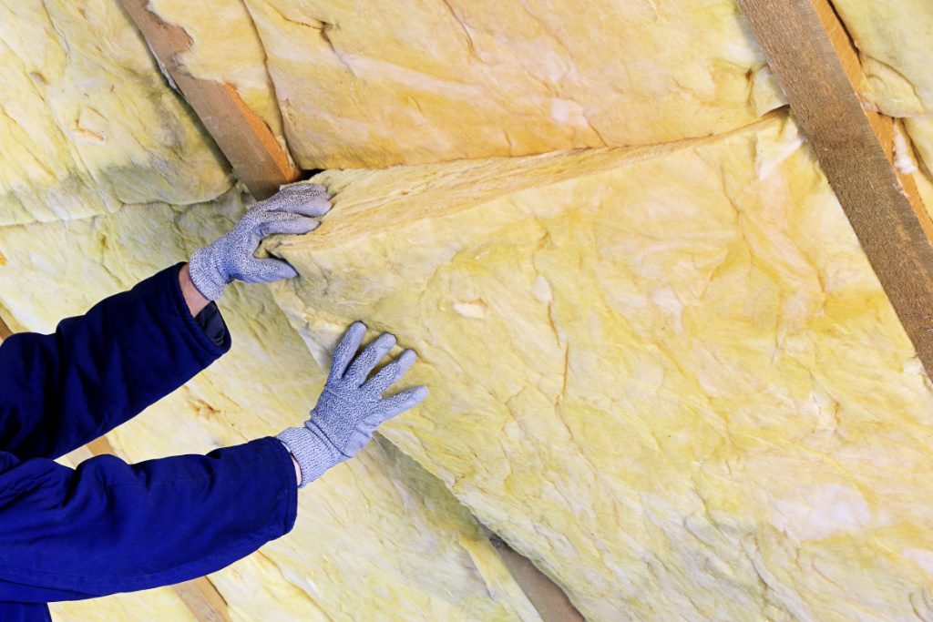 Installing Insulation Under The Roof